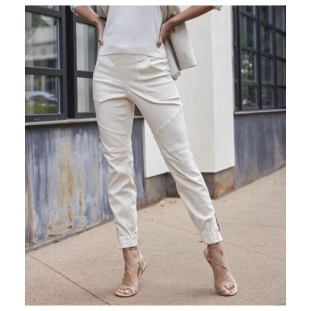 SPANX Women's Stretch Twill Jogger Parchment Size L